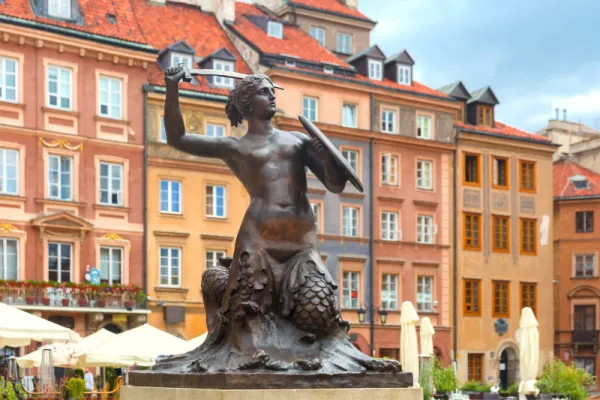 A statue of the Warsaw Mermaid, a symbol of the capital, in the market square in Warsaw